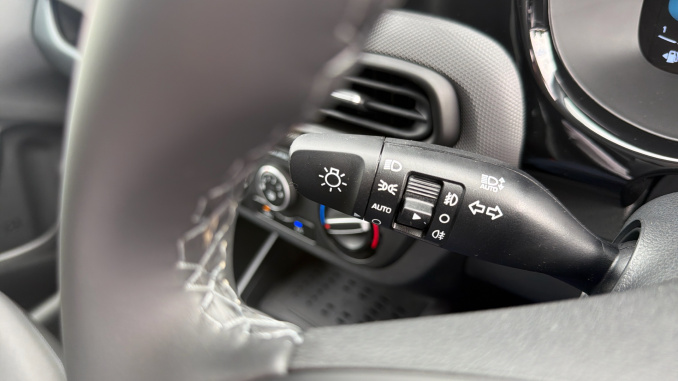 Hyundai i10 1.0 [63] Advance 5dr Auto [Nav] Petrol Hatchback - Image 26